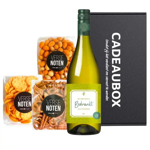 Cadeaupakket wijn met eigen logo of etiket