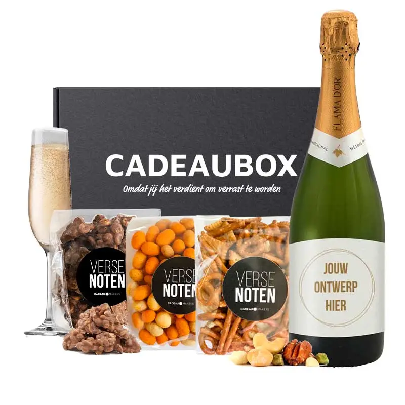 Cava cadeaupakket met eigen etiket