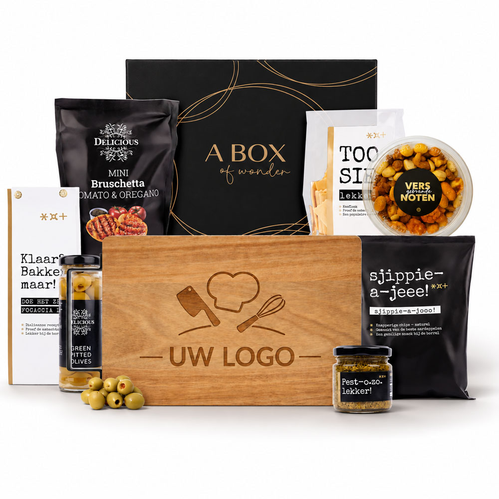 Borrelplank kerstpakket met logo
